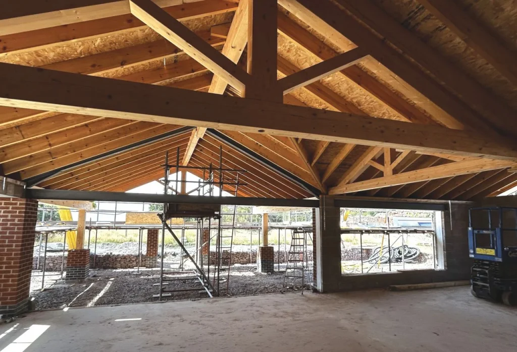 Glulam Feature Trusses